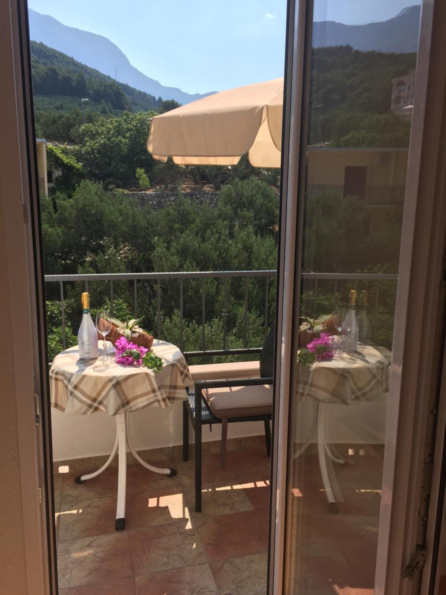Villa Bougenvilia Tomas Tučepi Стая снимка