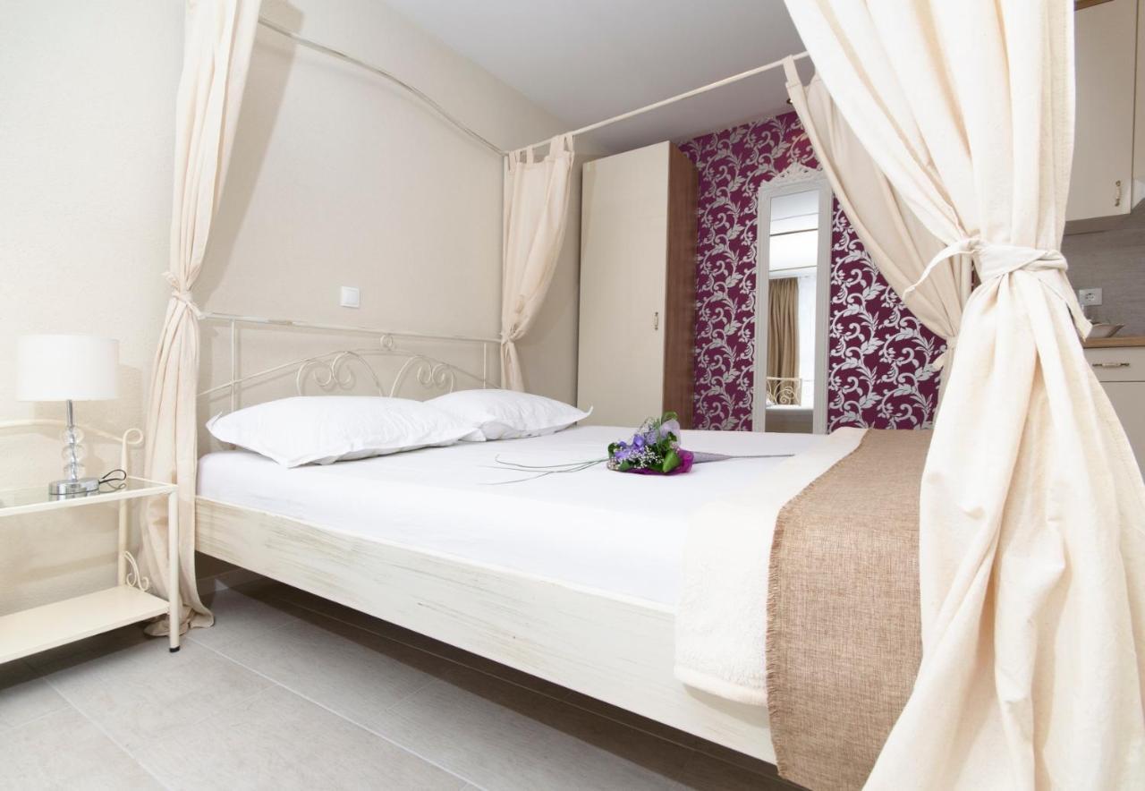 Villa Bougenvilia Tomas Tučepi Екстериор снимка